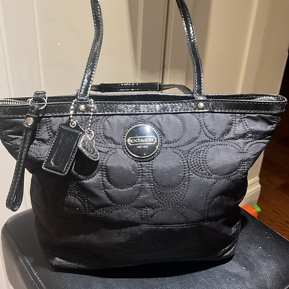 Coach Black Women's Bag mint shape used in photo